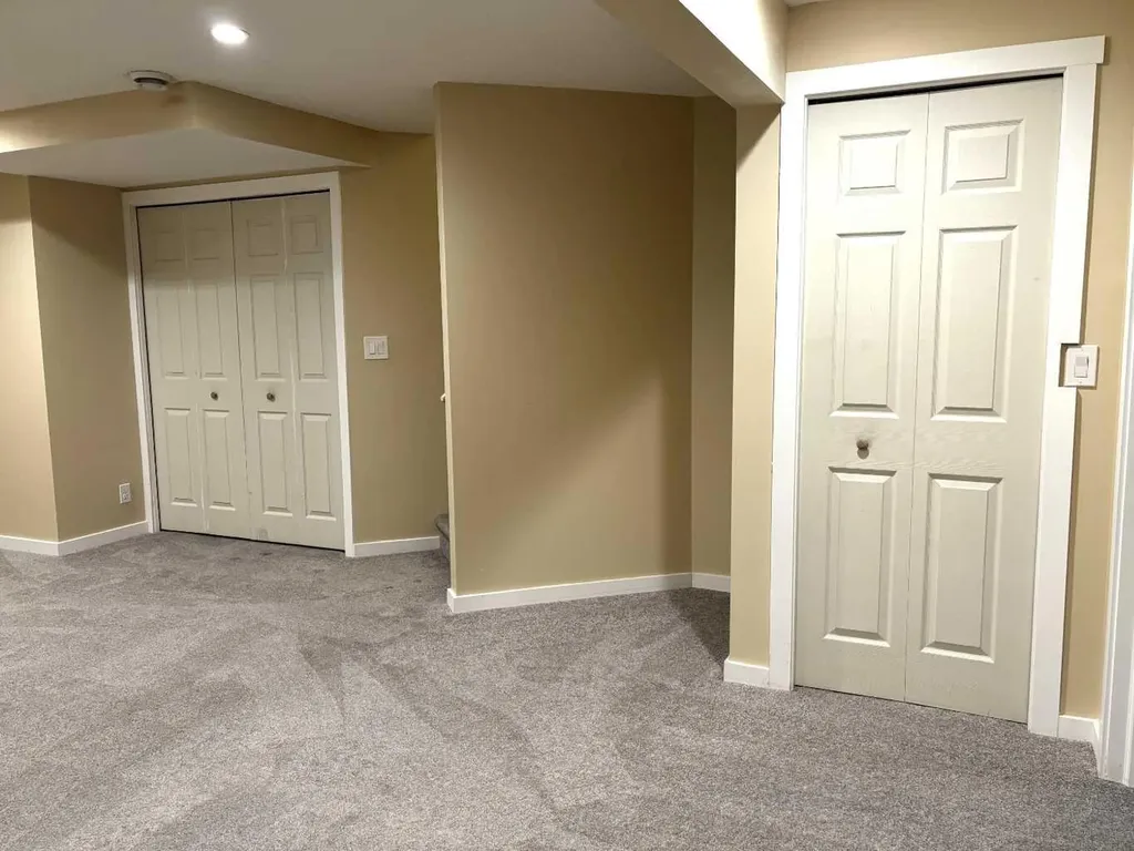 159 Panamount Way NW Calgary AB T3K0P7