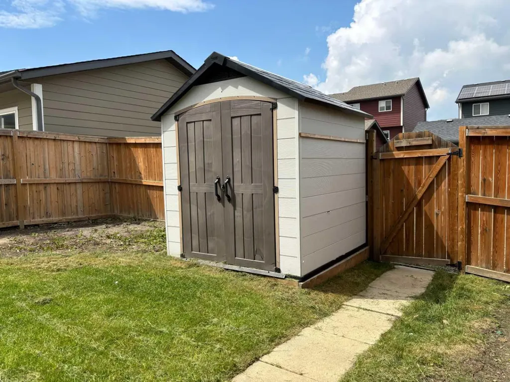 159 Panamount Way NW Calgary AB T3K0P7