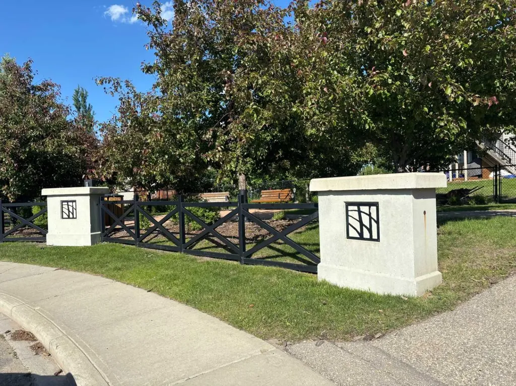 159 Panamount Way NW Calgary AB T3K0P7