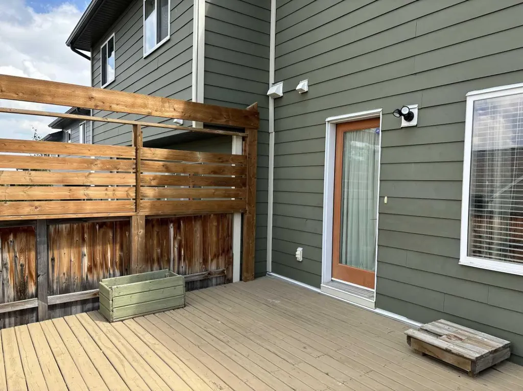 159 Panamount Way NW Calgary AB T3K0P7