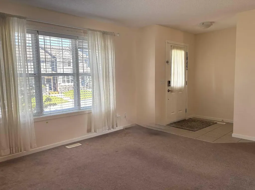 159 Panamount Way NW Calgary AB T3K0P7