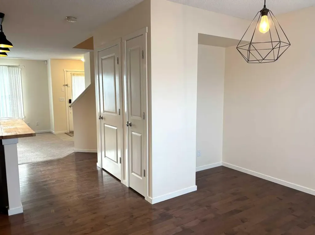 159 Panamount Way NW Calgary AB T3K0P7