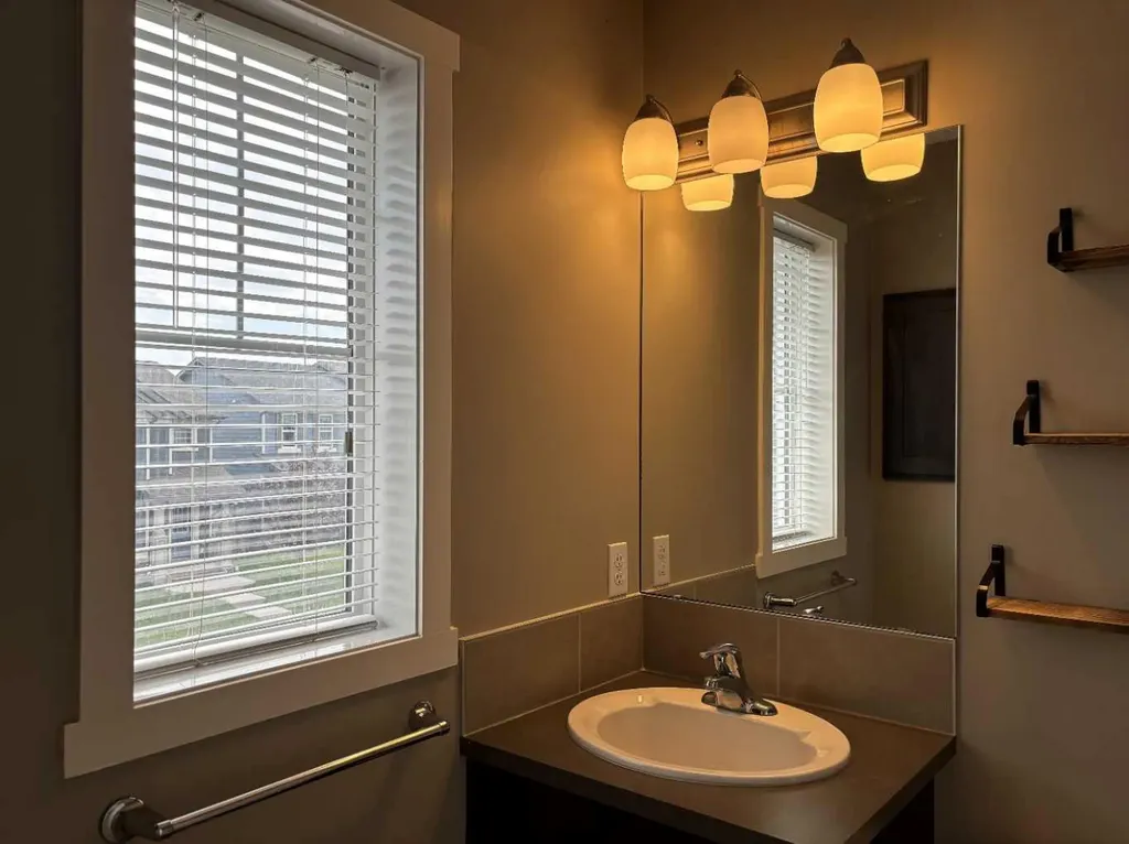 159 Panamount Way NW Calgary AB T3K0P7