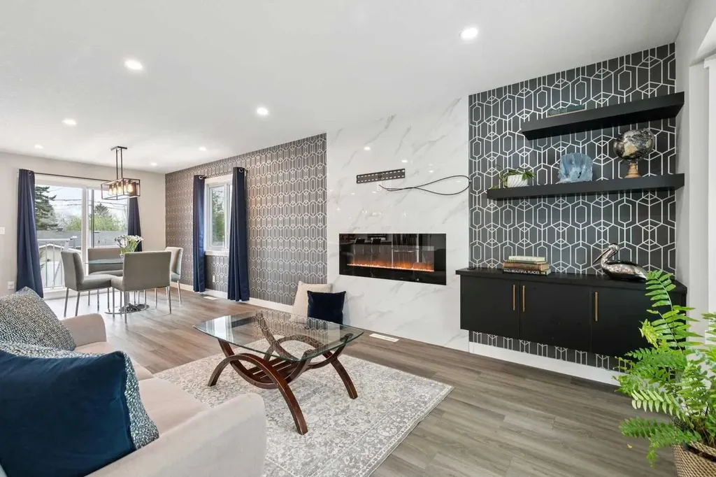 7116 Hunterwood Road NW Calgary AB T2K 4J6
