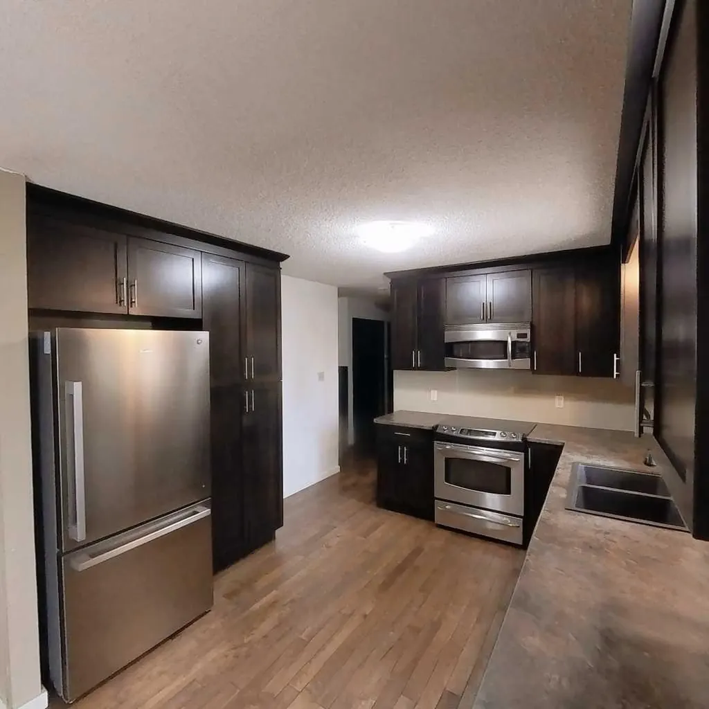 5411 51 Avenue Rocky Mountain House AB T4T1E8