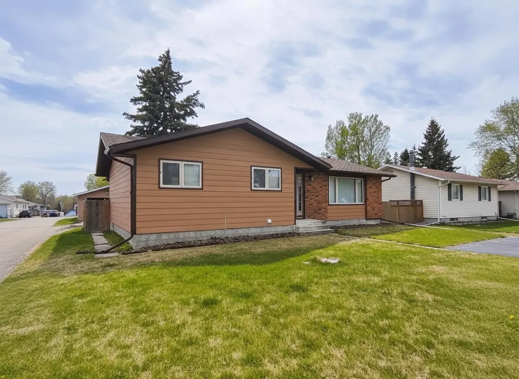 5411 51 Avenue Rocky Mountain House AB T4T1E8