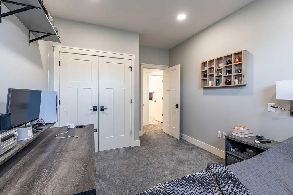 480 7 Street Dunmore AB T1B 0K1
