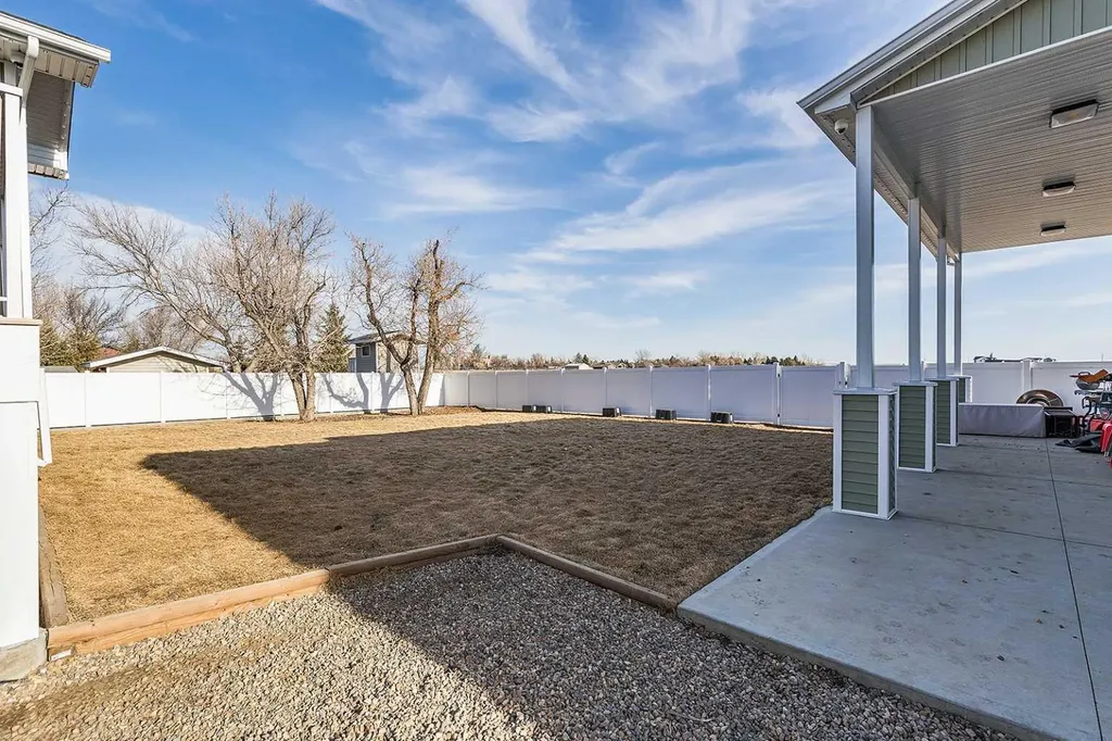 480 7 Street Dunmore AB T1B 0K1
