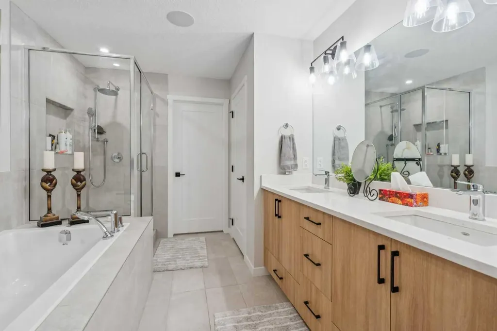 70 Savoy Landing SE Calgary AB T3S 0G6
