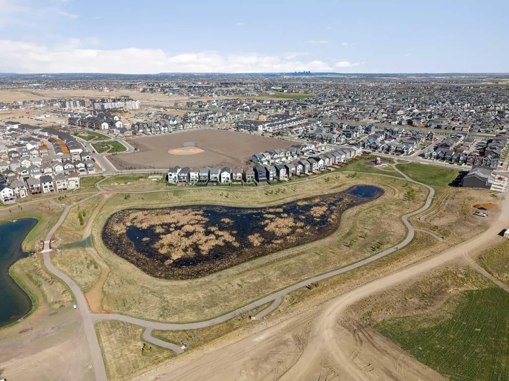 70 Savoy Landing SE Calgary AB T3S 0G6