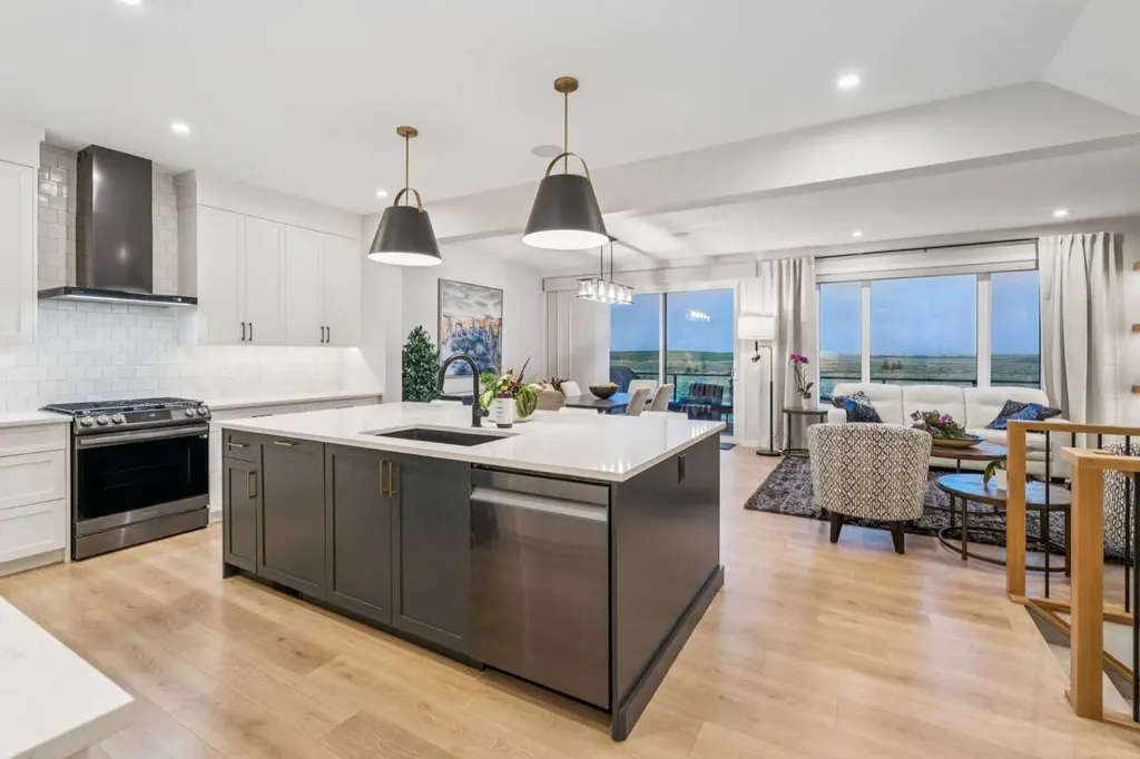 70 Savoy Landing SE Calgary AB T3S 0G6