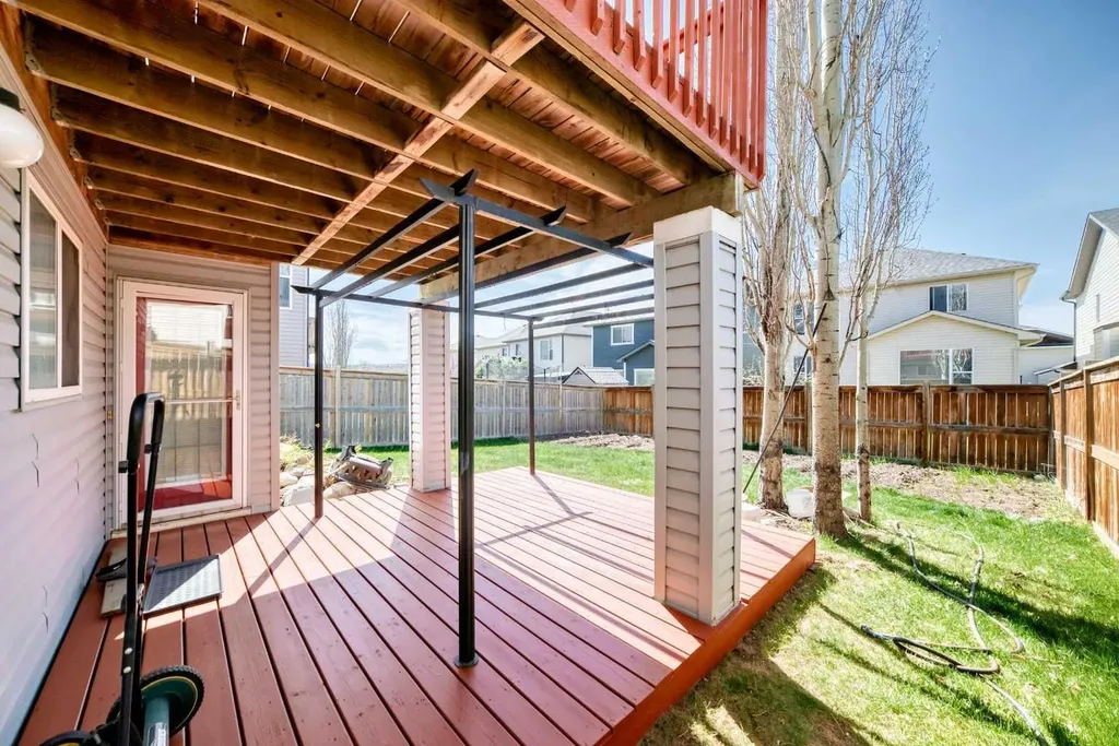 455 Hidden Creek Boulevard NW Calgary AB T3K 0C1
