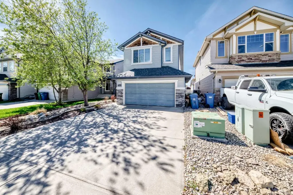 455 Hidden Creek Boulevard NW Calgary AB T3K 0C1