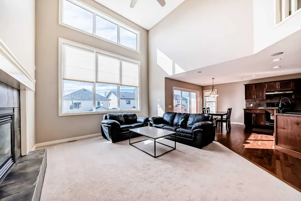 455 Hidden Creek Boulevard NW Calgary AB T3K 0C1