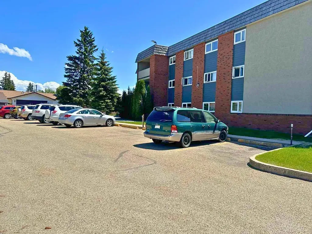 7031 Gray Drive Red Deer AB T4P 2B1