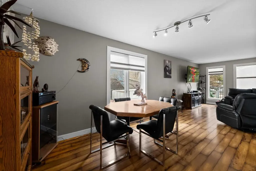 4319 54 Avenue Tofield AB T0B 4J0