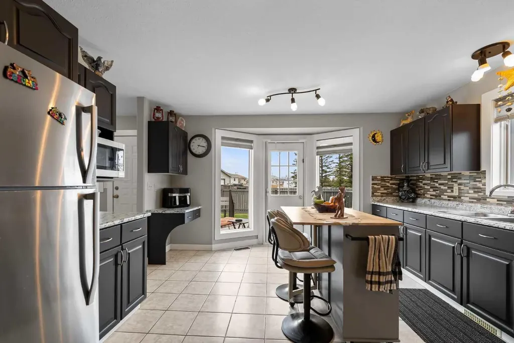 4319 54 Avenue Tofield AB T0B 4J0