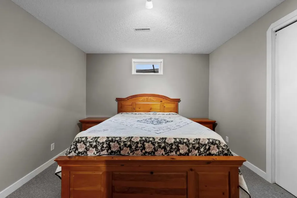 4319 54 Avenue Tofield AB T0B 4J0