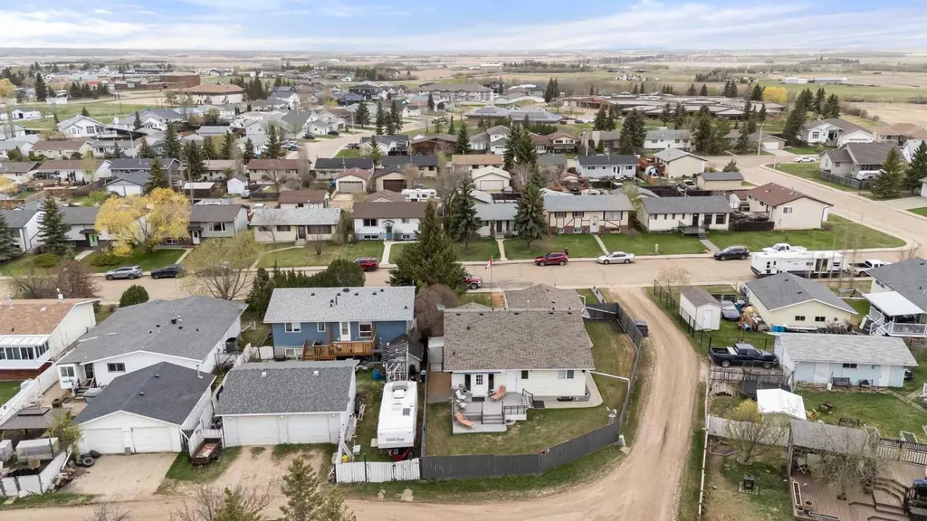 4319 54 Avenue Tofield AB T0B 4J0