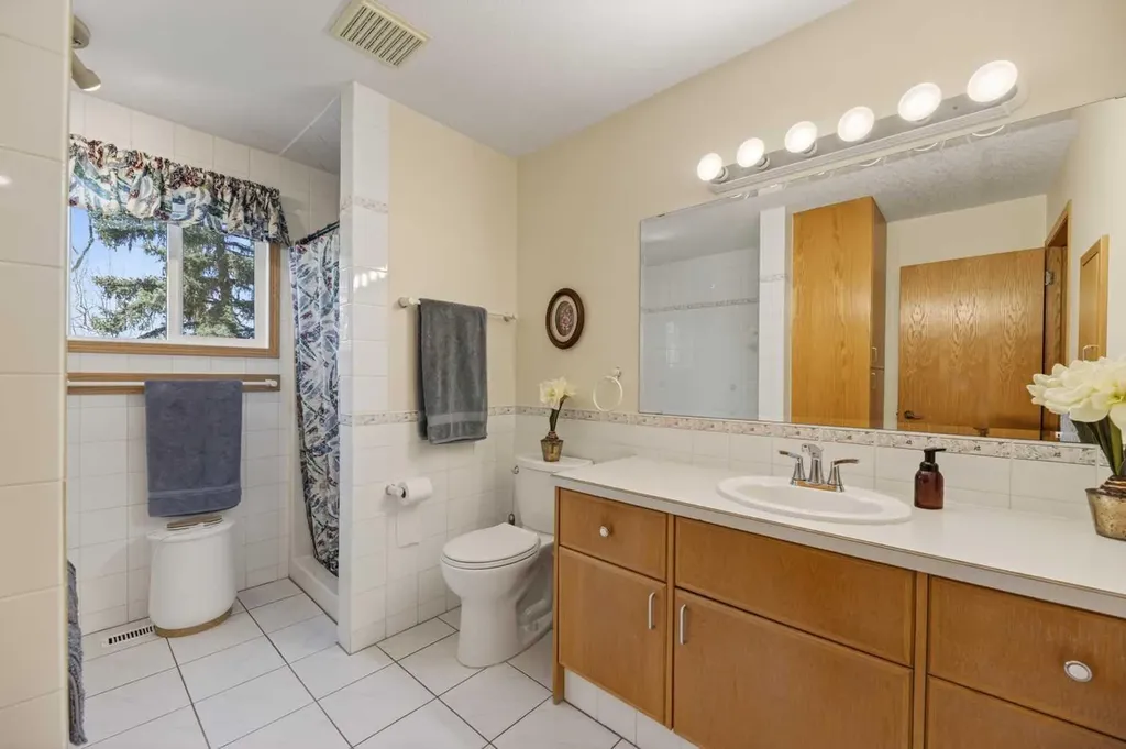 30344 Range Road 15 Rural Mountain View County AB T0M 0N0