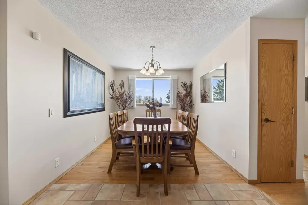 30344 Range Road 15 Rural Mountain View County AB T0M 0N0