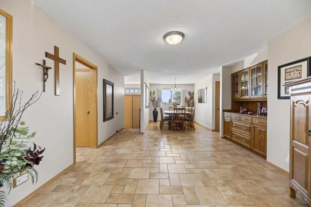 30344 Range Road 15 Rural Mountain View County AB T0M 0N0