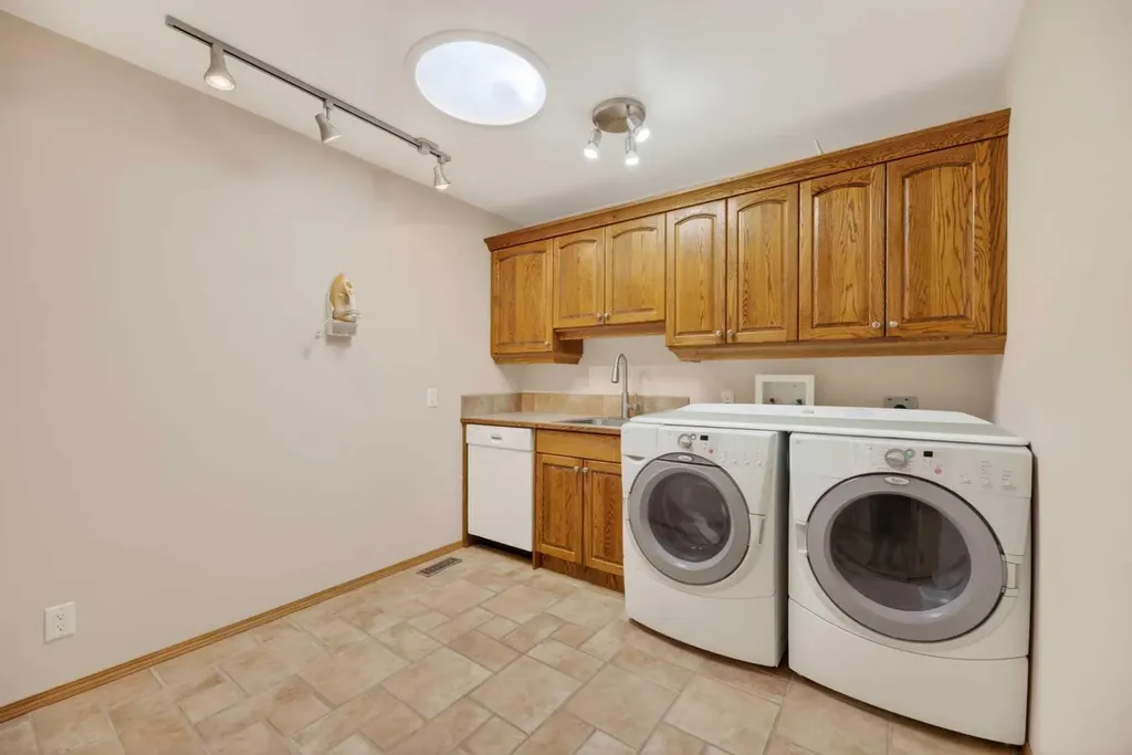 30344 Range Road 15 Rural Mountain View County AB T0M 0N0