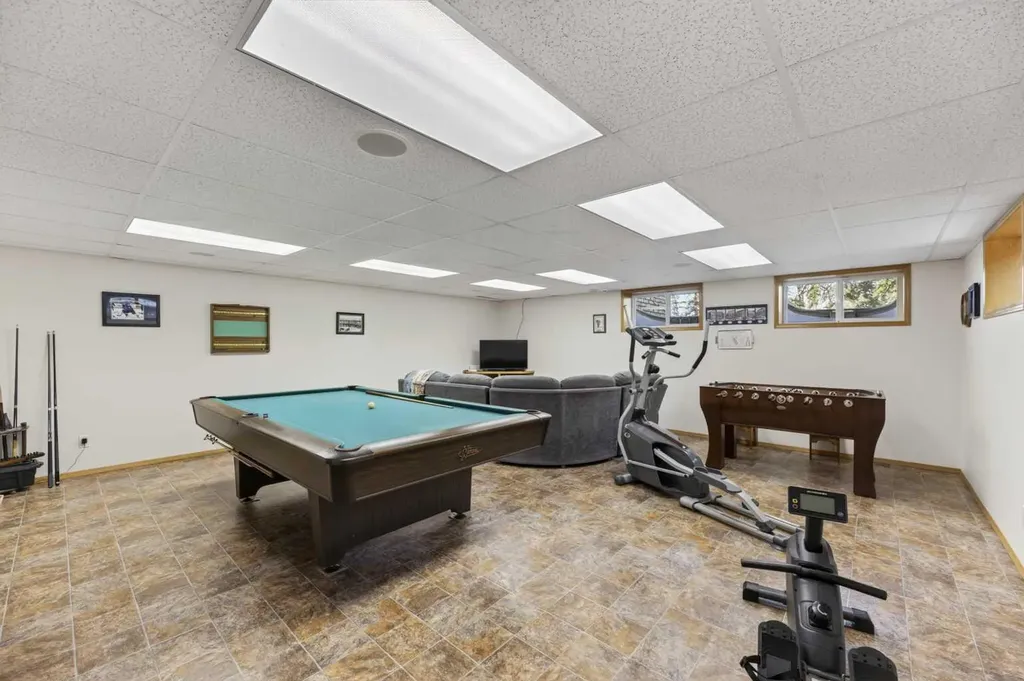30344 Range Road 15 Rural Mountain View County AB T0M 0N0
