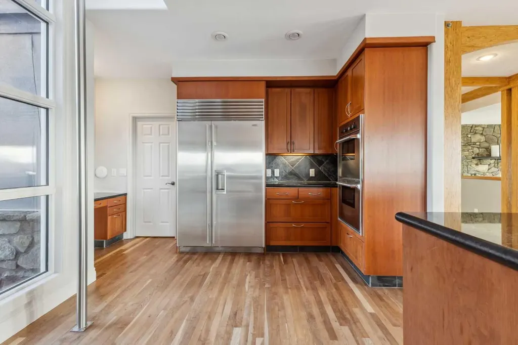 304075 Highway 549 W Rural Foothills County AB T0L 1K0