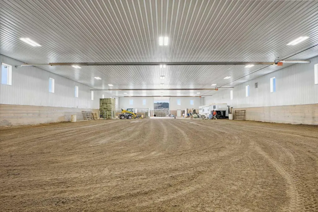 304075 Highway 549 W Rural Foothills County AB T0L 1K0