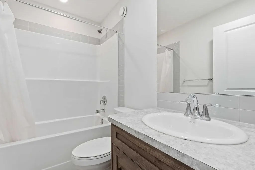 1612 Rangeview Drive SE Calgary AB T3S0K1