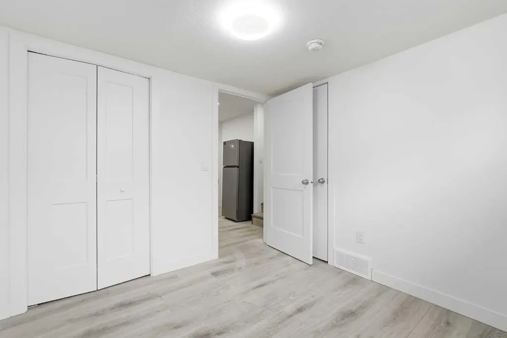 1612 Rangeview Drive SE Calgary AB T3S0K1