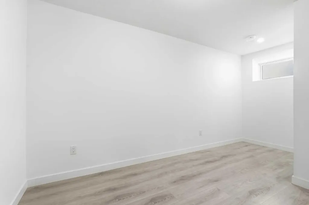 1612 Rangeview Drive SE Calgary AB T3S0K1