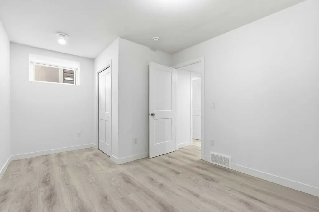 1612 Rangeview Drive SE Calgary AB T3S0K1