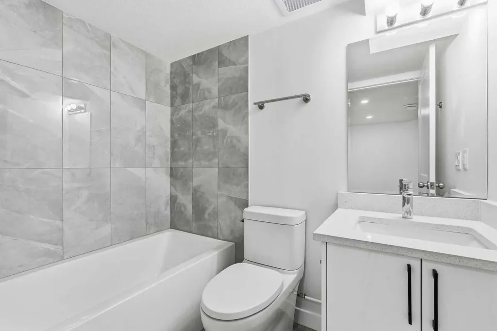 1612 Rangeview Drive SE Calgary AB T3S0K1