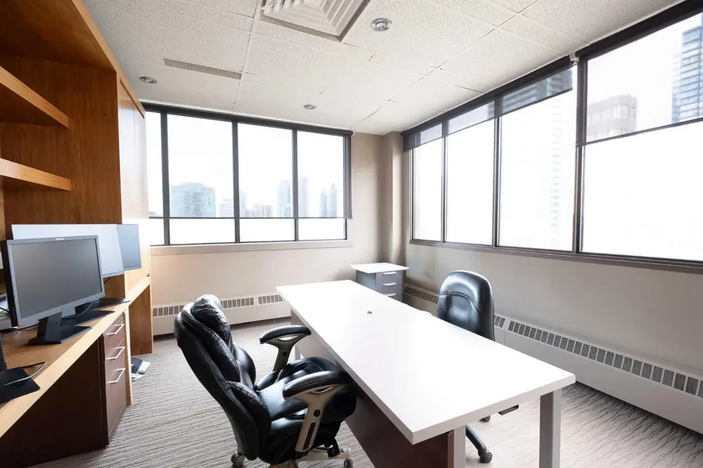 602 12 Avenue SW Calgary AB T2R 1J3