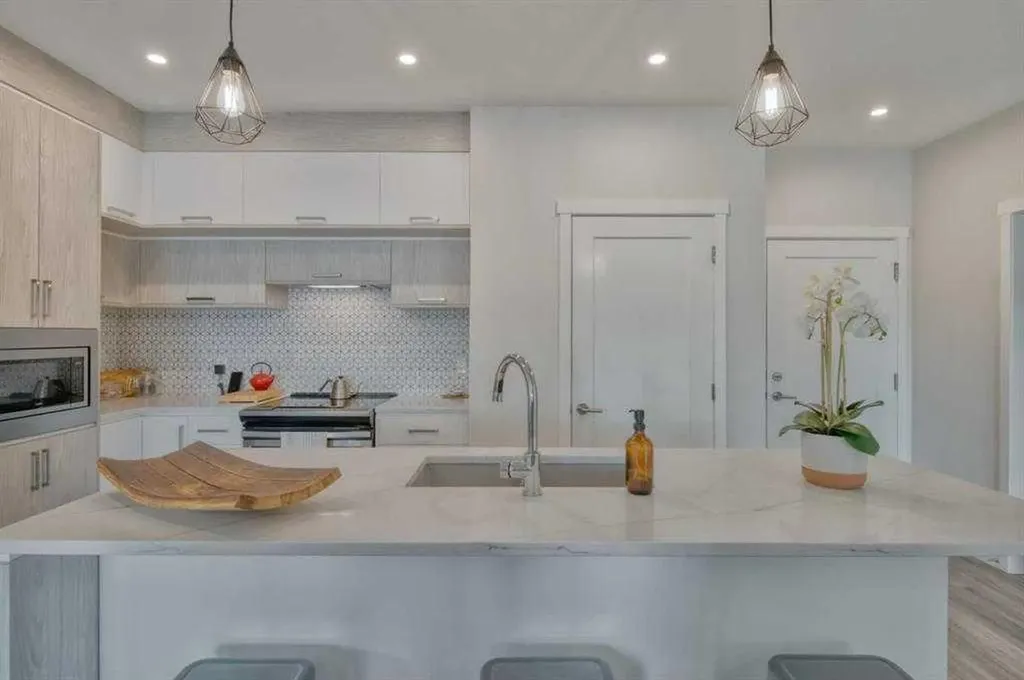 138 Sage Valley Common NW Calgary AB T3R1X7
