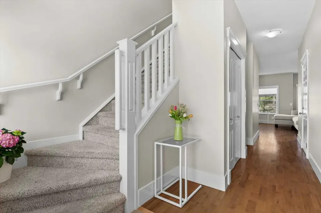 9000 Wentworth Avenue SW Calgary AB T3H 5K2