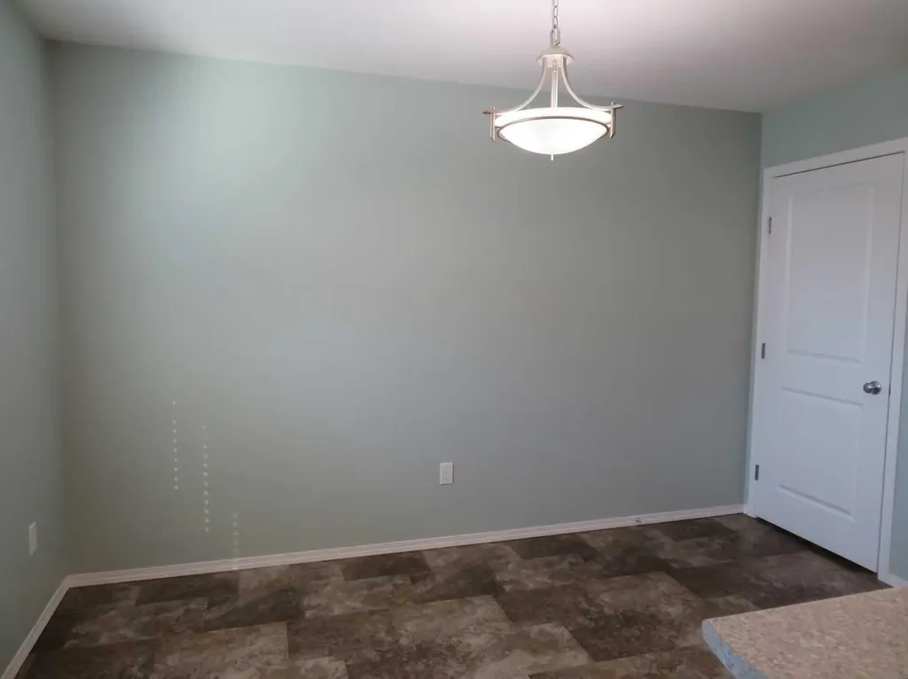 4812 45 Street Lloydminster SK S9V 0H9
