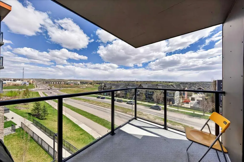 10 Kincora Glen Park NW Calgary AB T3R 1R9
