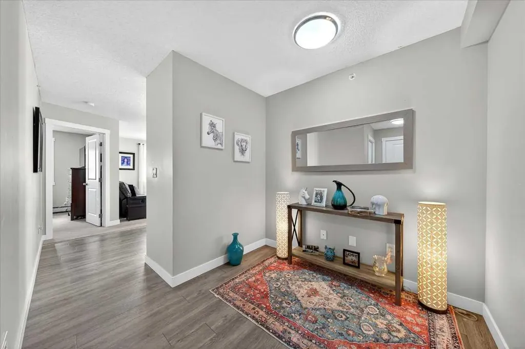 10 Kincora Glen Park NW Calgary AB T3R 1R9