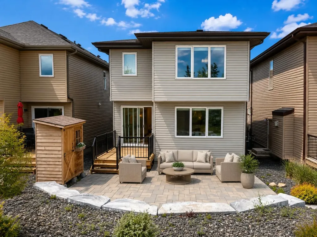 24 Willow Park Point Cochrane AB T4C 2V3