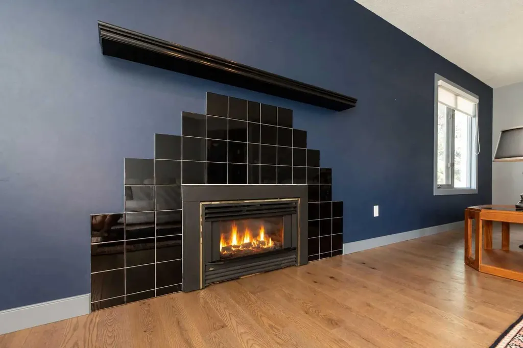 5949 45 Street Crescent Innisfail AB T4G 1L4