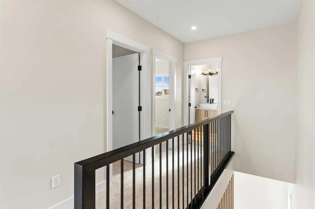 32 Cottageclub Lane Rural Rocky View County AB T4C 1B1