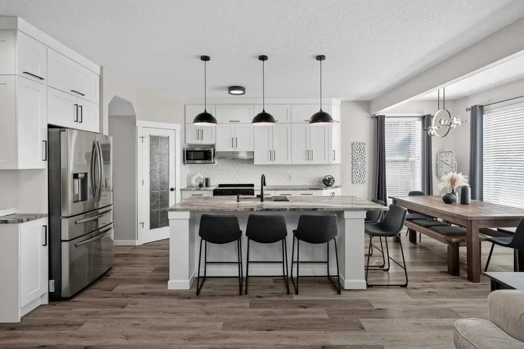 176 Chapalina Heights SE Calgary AB T2X 0B1
