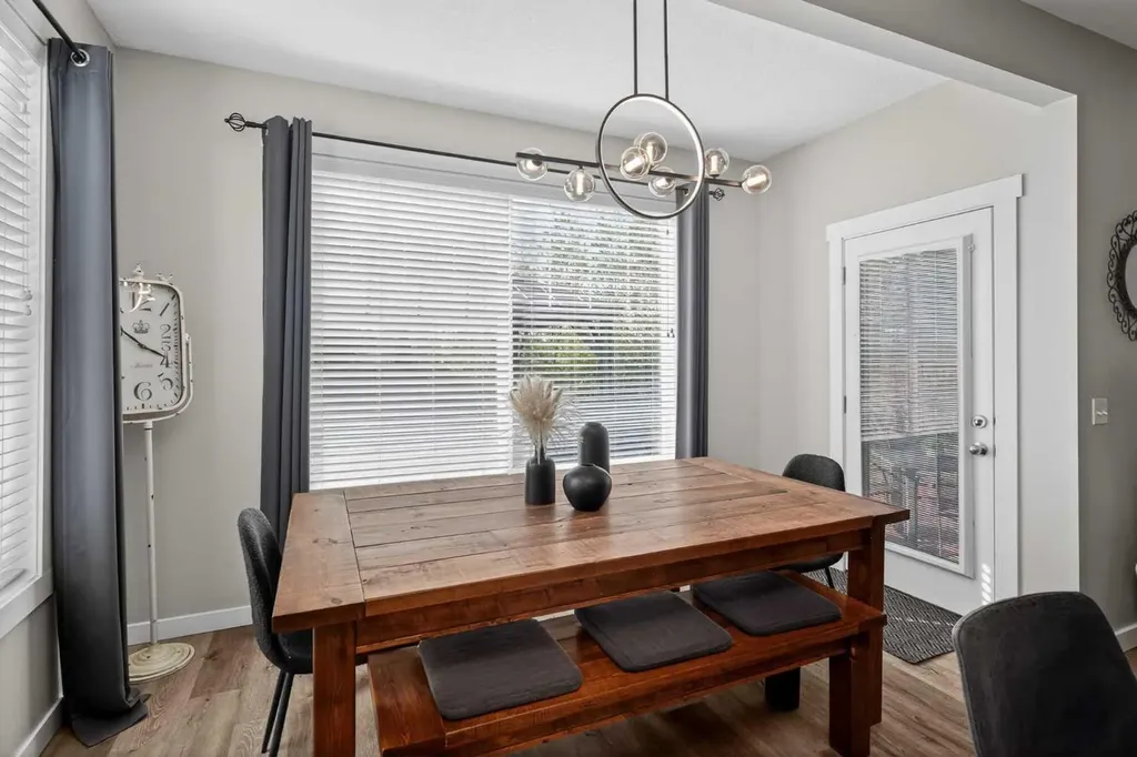 176 Chapalina Heights SE Calgary AB T2X 0B1