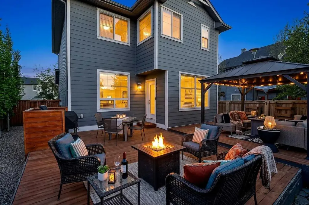 176 Chapalina Heights SE Calgary AB T2X 0B1