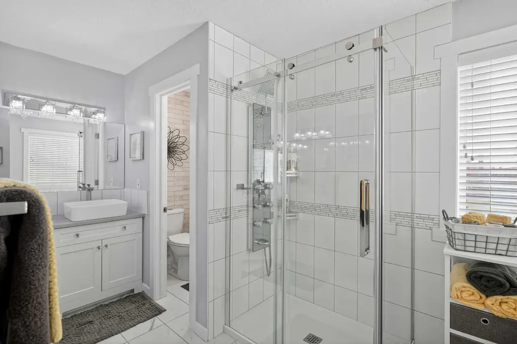 176 Chapalina Heights SE Calgary AB T2X 0B1