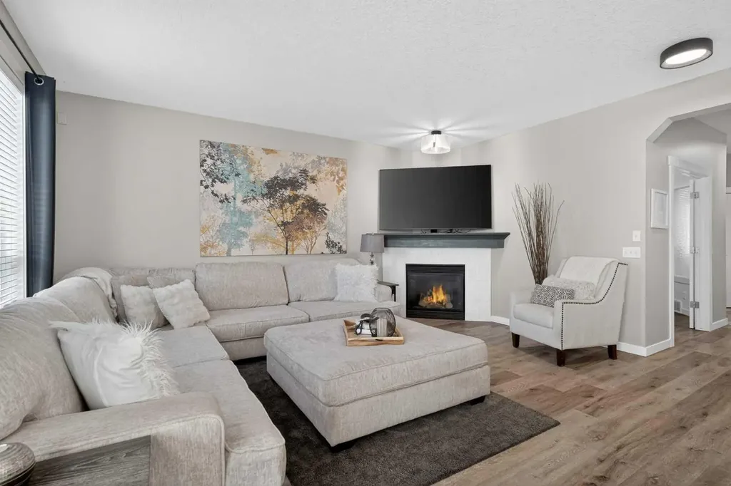 176 Chapalina Heights SE Calgary AB T2X 0B1