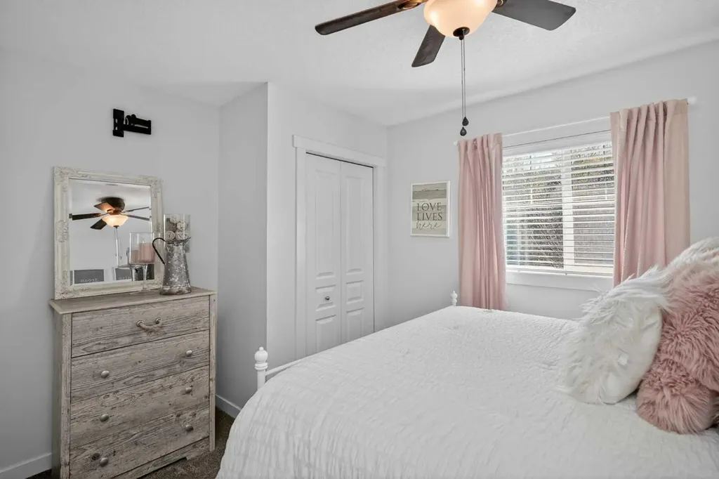 176 Chapalina Heights SE Calgary AB T2X 0B1